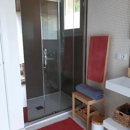 Apartment Agape, Elegant T2, 4 Etoiles, Et Gr34 3km, Centre 750m Fouesnant